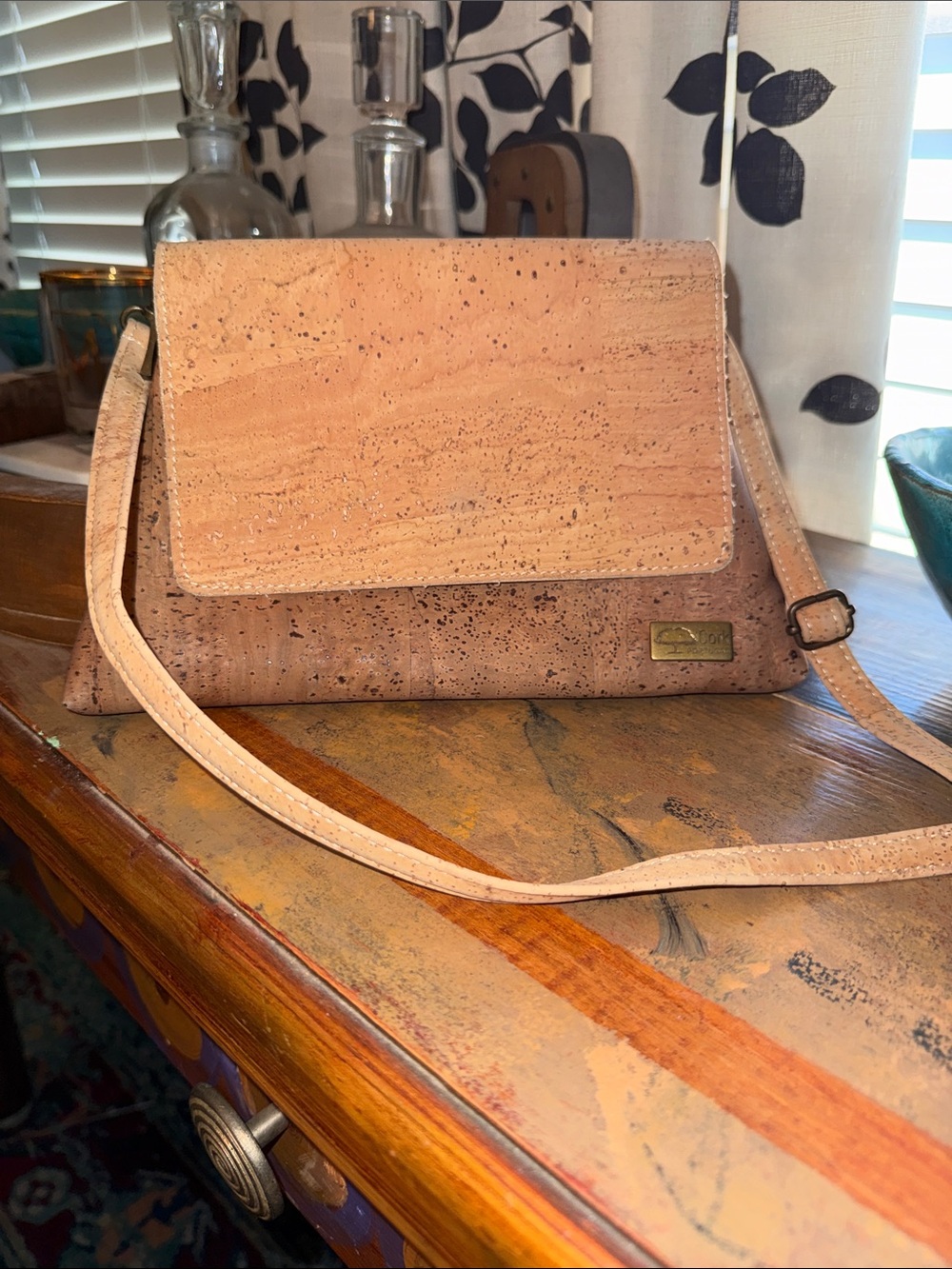 Sektor Cork Crossbody Bag from Portugal- Beige/Tan
